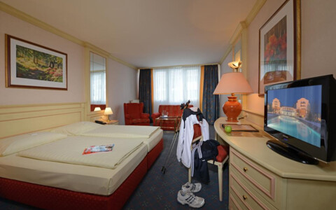 Hotel Monarch Zimmer
