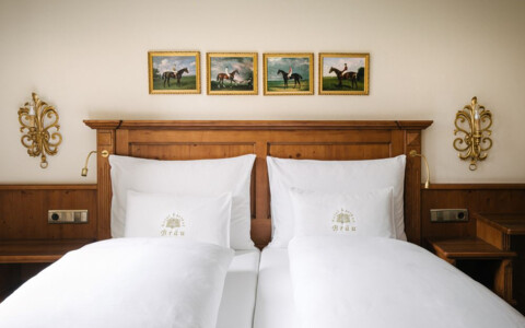 Komfortables Doppelzimmer im Hotel Bräu mit alpinem Flair und modernem Komfort