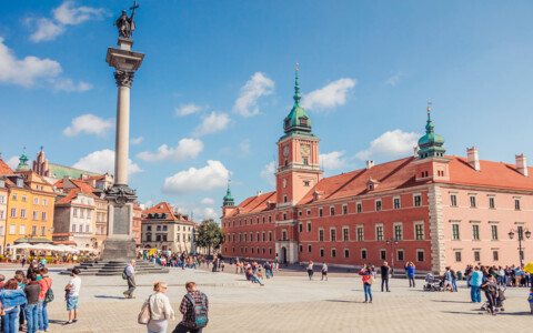 Rekonstruierte Altstadt von Warschau mit Königsschloss und Marktplatz