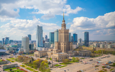 Skyline von Warschau mit Hochhäusern und Kulturpalast