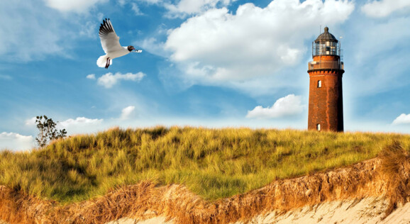Leuchtturm an der Ostsee-Küste Perrow