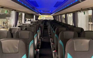 Innenansicht 50 Plätzer-Reisebus