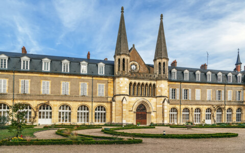 Kloster Saint Gildard in Nevers mit Schrein der heiligen Bernadette Soubirous