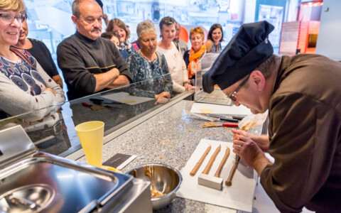 Chordatier bei der Arbeit Camille Bloch