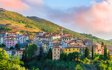 Historisches Rio nell’Elba – verwinkelte Altstadtgassen und Panoramablick auf die toskanische Insel.