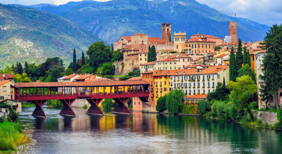 Grappamuseum in Bassano del Grappa mit Verkostung edler Spirituosen