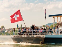 Schiff der BPG auf dem Rhein Christoph Merian