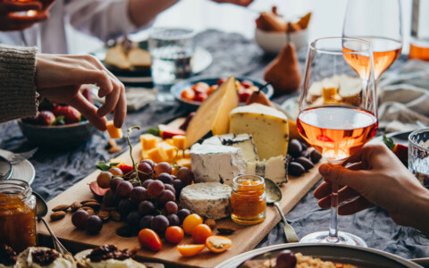 Authentische italienische Küche genießen – Pasta und Wein Köstlichkeiten und festliche Stimmung mit Born Reisen